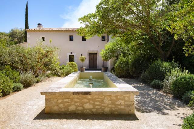 Les Jardins de Stella · Mas Saint-Rémy de Provence, la fontaine